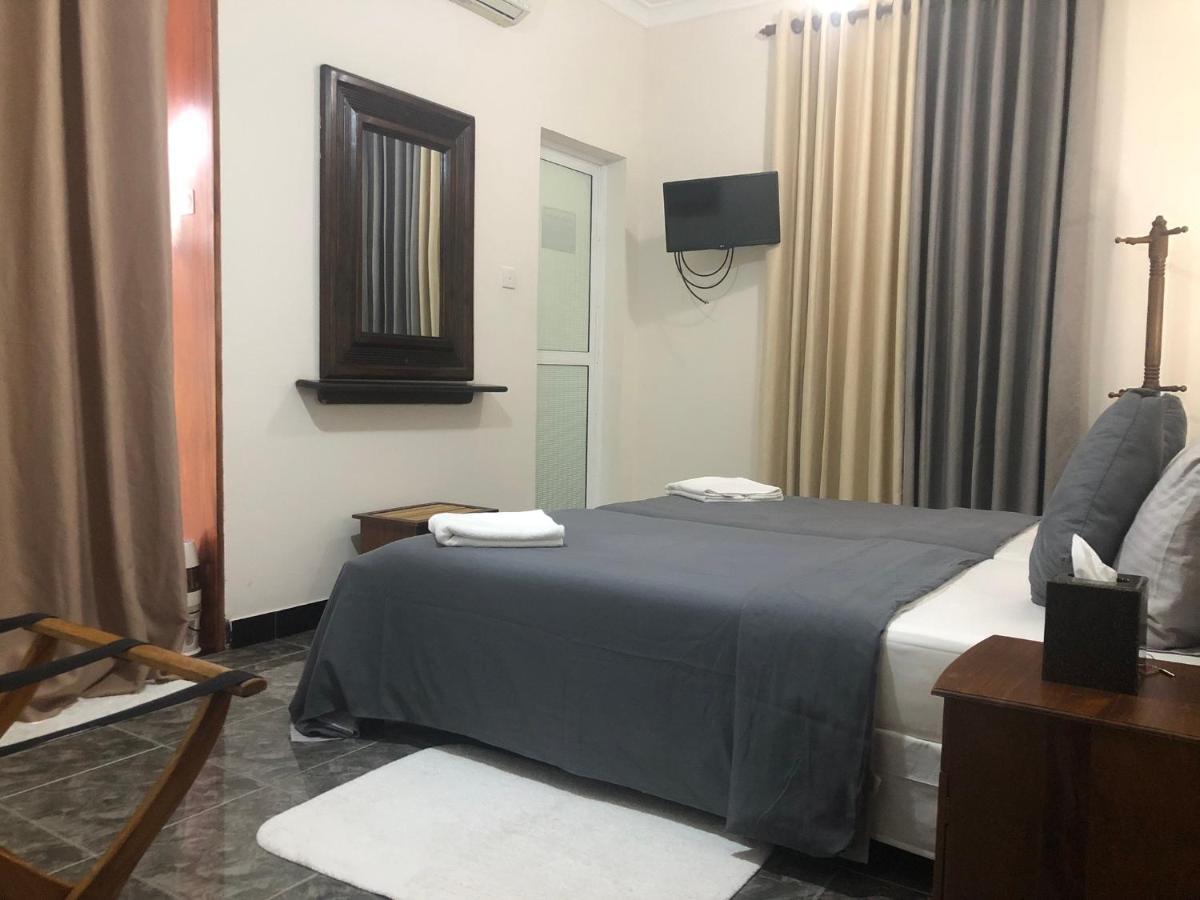 West Dene Panzió Negombo Kültér fotó
