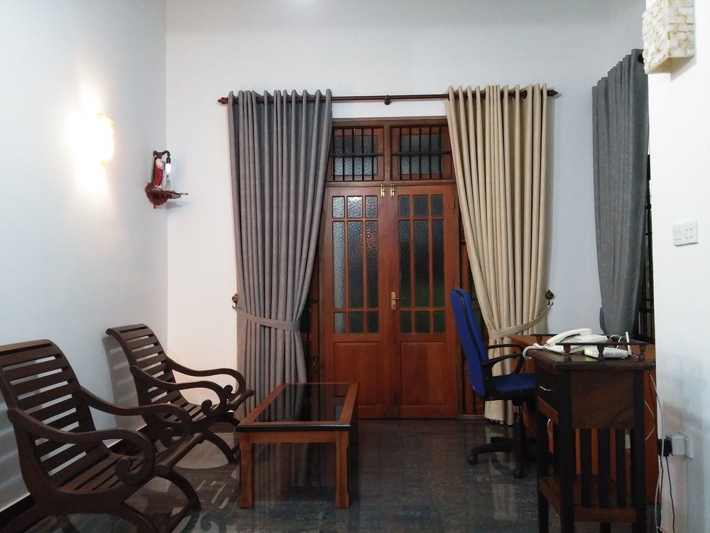 West Dene Panzió Negombo Kültér fotó