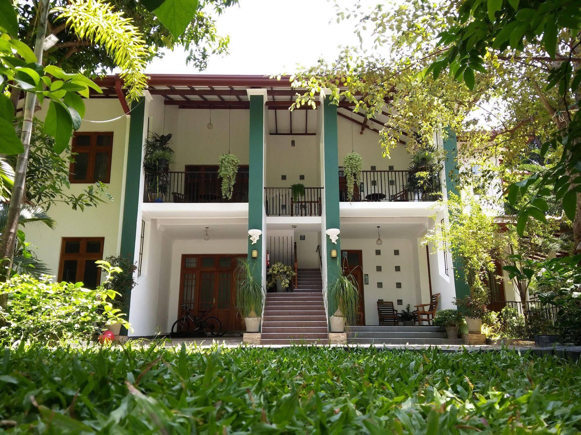 West Dene Panzió Negombo Kültér fotó