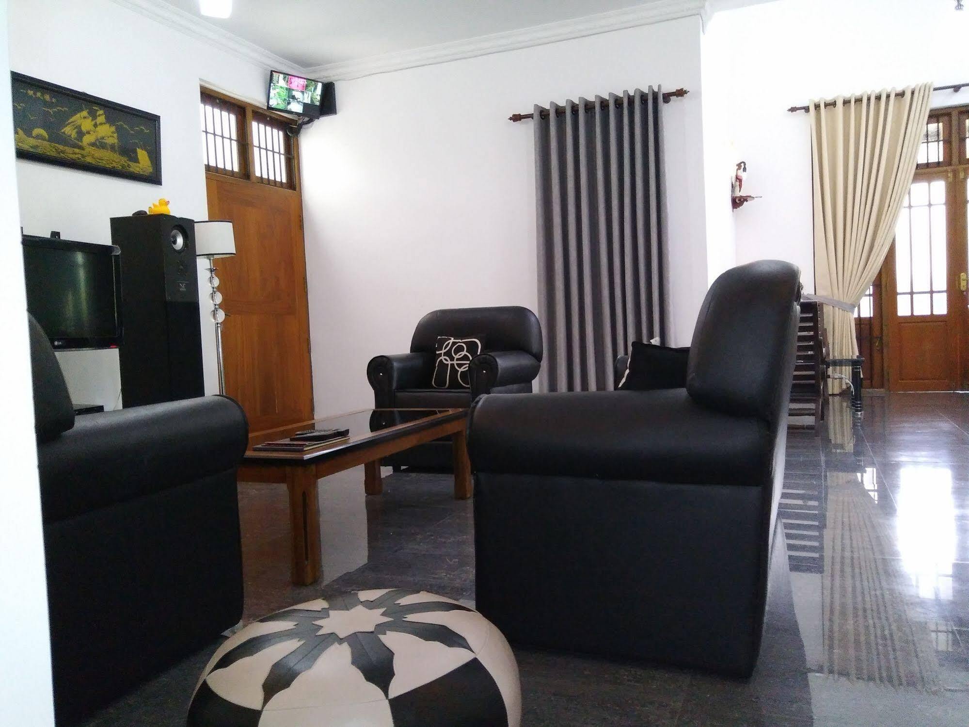 West Dene Panzió Negombo Kültér fotó